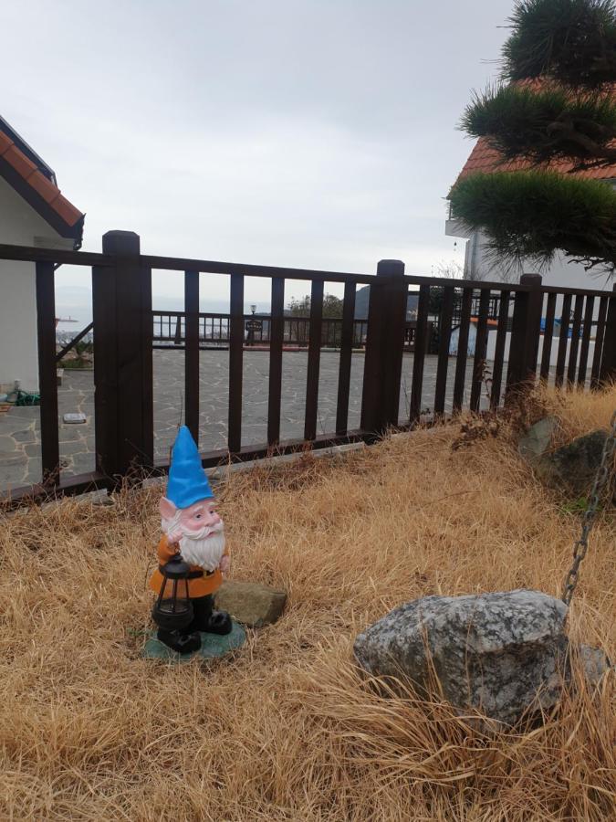 Herkules Namhae German Village Exterior foto