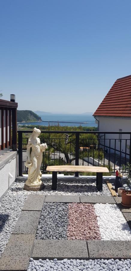 Herkules Namhae German Village Exterior foto